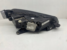 Laden Sie das Bild in den Galerie-Viewer, Frontscheinwerfer Skoda Superb III 3V1941015D LED Links Scheinwerfer Headlight