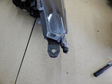 Laden Sie das Bild in den Galerie-Viewer, Frontscheinwerfer Toyota Corolla 81110-02S60 LED Rechts Scheinwerfer Headlight SCH2308771223mb