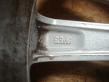 Laden Sie das Bild in den Galerie-Viewer, 1x Alufelge 16 Zoll 6.5&quot; 4x100 40ET Glanz Silber OP071 Opel Corsa Rim Wheel