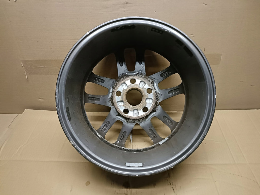 1x Alufelge 16 Zoll 6.5" 5x114.3 45ET Glanz Silber 42611-YY500 Mg Auris