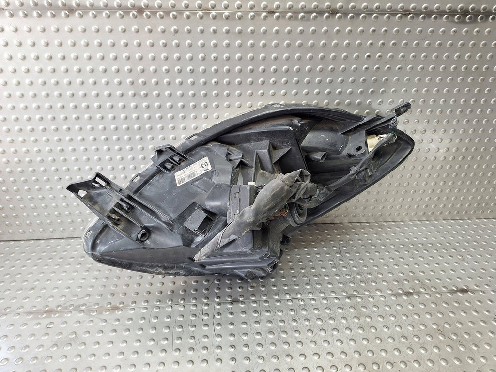 Frontscheinwerfer Toyota Yaris 81110-0D120 Rechts Scheinwerfer Headlight SCH2179310732cr