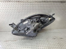 Load image into Gallery viewer, Frontscheinwerfer Toyota Yaris 81110-0D120 Rechts Scheinwerfer Headlight SCH2179310732cr