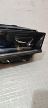 Laden Sie das Bild in den Galerie-Viewer, Frontscheinwerfer Skoda Superb 3P1941016B LED Rechts Scheinwerfer Headlight SCH1598411924iz