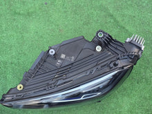 Laden Sie das Bild in den Galerie-Viewer, Frontscheinwerfer Mercedes-Benz Glc A2549062302 Links Scheinwerfer Headlight SCH4930452164za