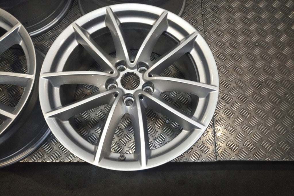4x Alufelge 18 Zoll 8.5" 5x112 44ET Glanz Silber 6880684 BMW X5 G05 G06 FEL1369618479cn
