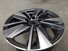 Load image into Gallery viewer, 1x Alufelge 17 Zoll 7.0" 5x112 45ET 57A601025 Skoda Karoq Rim Wheel FEL2462397564zv
