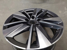 Laden Sie das Bild in den Galerie-Viewer, 1x Alufelge 17 Zoll 7.0" 5x112 45ET 57A601025 Skoda Karoq Rim Wheel FEL2462397564zv
