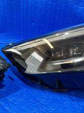 Load image into Gallery viewer, Frontscheinwerfer Opel Insignia B 39102889 39102888 Ein Satz Headlight SCH4463557849vr