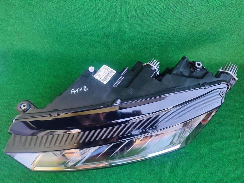 Frontscheinwerfer Skoda Octavia IV 5E4941015A Links Scheinwerfer Headlight SCH1701950244yd