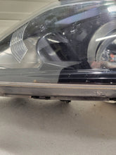 Laden Sie das Bild in den Galerie-Viewer, Frontscheinwerfer Kia Sportage 92101-3U210 Links Scheinwerfer Headlight SCH2611788510iz