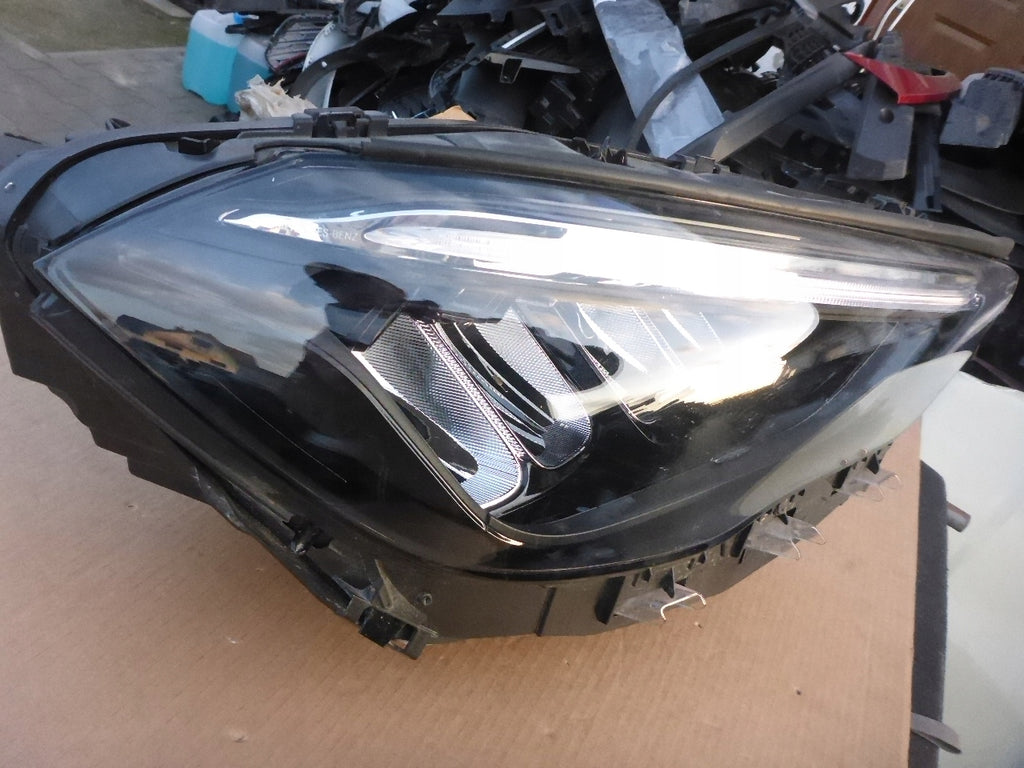 Frontscheinwerfer Mercedes-Benz W247 A2479063604 LED Rechts Headlight SCH5557930374jb