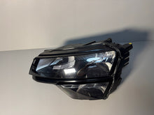 Laden Sie das Bild in den Galerie-Viewer, Frontscheinwerfer Skoda Karoq 57B941016A 57B9411015A LED Rechts oder Links SCH2774280144kv