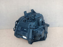 Load image into Gallery viewer, Frontscheinwerfer Kia Soul III Links Scheinwerfer Headlight SCH7393925533gp