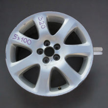 Laden Sie das Bild in den Galerie-Viewer, 1x Alufelge 17 Zoll 7.0&quot; 5x100 45ET 42611-0515D Toyota Avensis Rim Wheel