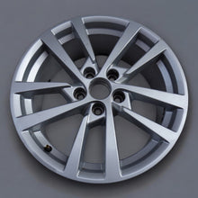 Load image into Gallery viewer, 1x Alufelge 17 Zoll 7.5&quot; 5x112 51ET 8V0601025CS Audi Rim Wheel