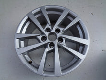 Load image into Gallery viewer, 1x Alufelge 17 Zoll 7.5&quot; 5x112 51ET 8V0601025CS Audi Rim Wheel