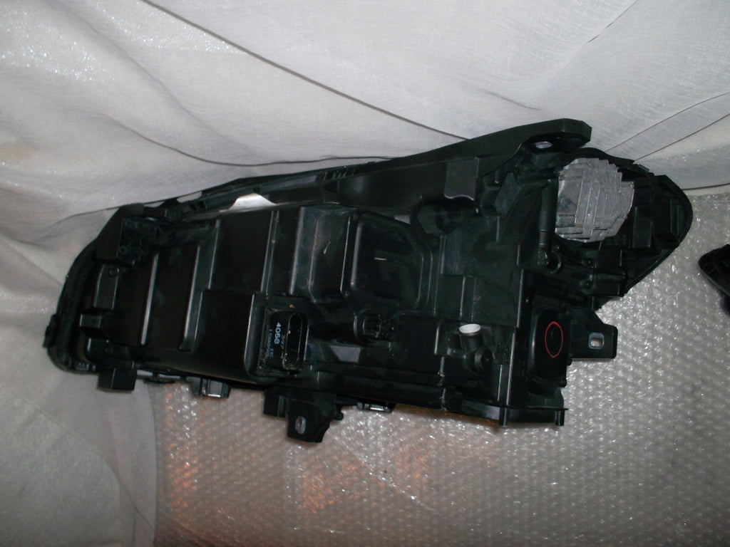 Frontscheinwerfer Mercedes-Benz W246 A2469066201 A2469066101 Rechts oder Links SCH6274739420be