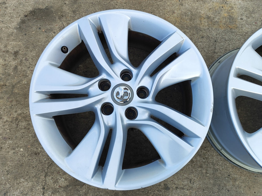 1x Alufelge 17 Zoll 7.0" 5x110 35ET Glanz Silber 13385456 Opel Meriva B FEL9507392237ew