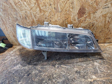 Laden Sie das Bild in den Galerie-Viewer, Frontscheinwerfer Honda Accord V Coupe 001-6679 Rechts Scheinwerfer Headlight