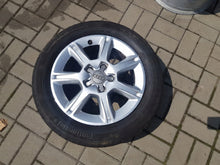 Laden Sie das Bild in den Galerie-Viewer, 1x Alufelge 16 Zoll 6.5&quot; 5x112 50ET Glanz Silber 8P0601025 Audi A3 Rim Wheel