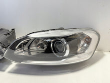 Load image into Gallery viewer, Frontscheinwerfer Volvo Xc60 31420250 31420249 Ein Satz Scheinwerfer Headlight SCH8731731307rq