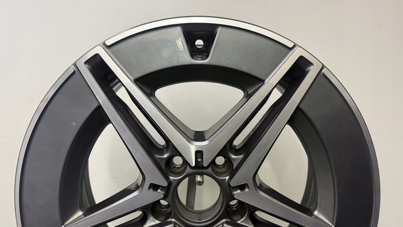 1x Alufelge 18 Zoll 7.5" 5x112 40ET A2064011700 Mercedes-Benz Amg Rim Wheel FEL8106803685lv