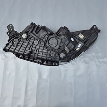 Laden Sie das Bild in den Galerie-Viewer, Frontscheinwerfer Ford Kuga GV41-13W029CJ Rechts Scheinwerfer Headlight SCH2055483458wx