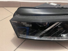 Laden Sie das Bild in den Galerie-Viewer, Frontscheinwerfer Skoda Octavia IV 5E4941015A LED Links Scheinwerfer Headlight SCH1359591835bm