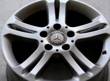 Laden Sie das Bild in den Galerie-Viewer, 1x Alufelge 16 Zoll 7.5&quot; 5x112 42ET A2114017102 Mercedes-Benz Rim Wheel