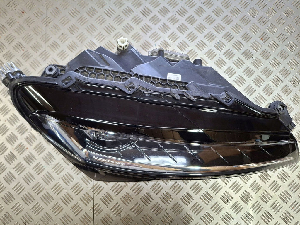 Frontscheinwerfer Skoda Superb III 3V1941016D LED Rechts Scheinwerfer Headlight