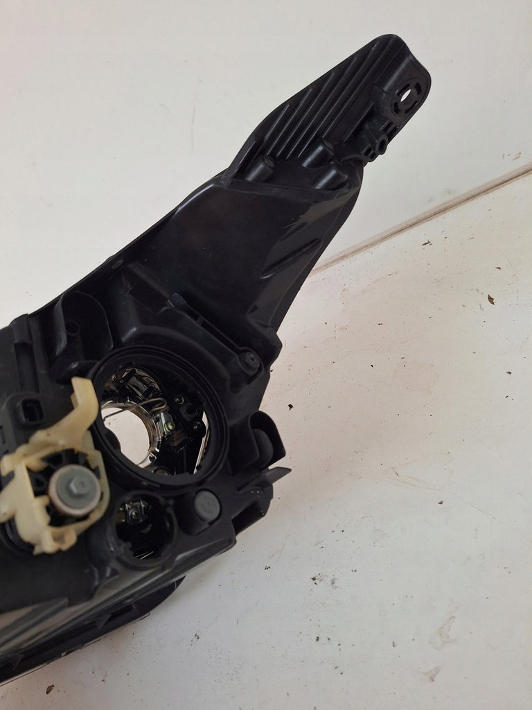 Frontscheinwerfer Hyundai I20 92102-B9300 Rechts Scheinwerfer Headlight