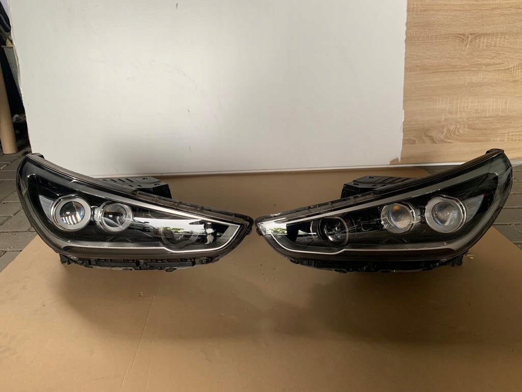 Frontscheinwerfer Hyundai I30 III 92102-G4100 LED Ein Stück (Rechts oder Links)