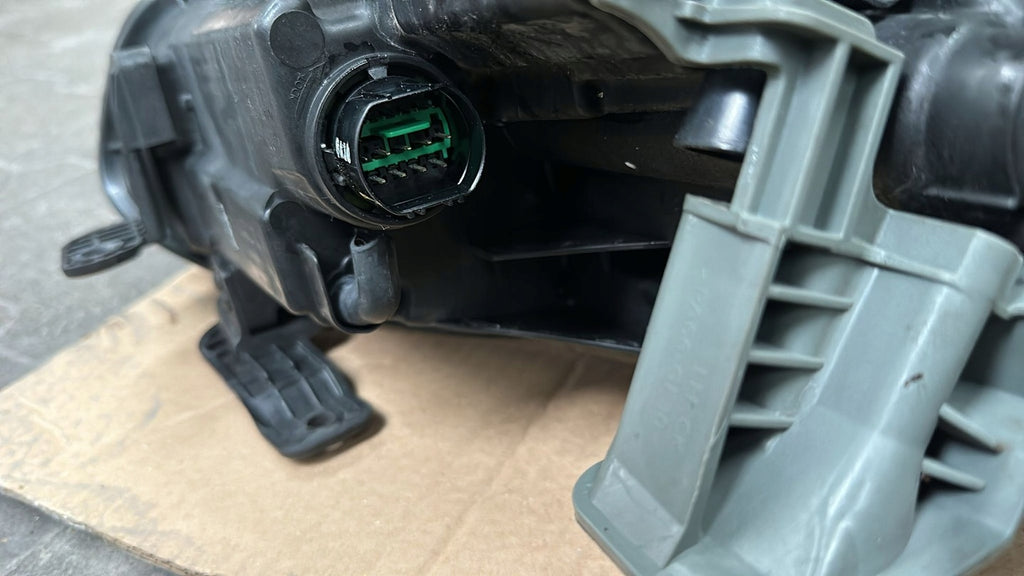 Frontscheinwerfer Kia Stinger 92190-J5100 Links Scheinwerfer Headlight