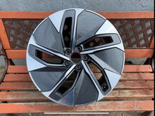 Laden Sie das Bild in den Galerie-Viewer, 1x Alufelge 19 Zoll 8.0" 5x112 45ET 11A601025M Mg Rim Wheel FEL7153333861il