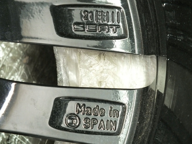 1x Alufelge 18 Zoll 7.0" 5x100 51ET Glanz Schwarz 6F0601025 Seat Rim Wheel