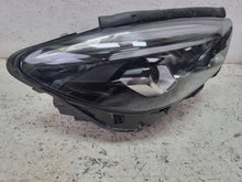 Laden Sie das Bild in den Galerie-Viewer, Frontscheinwerfer Mercedes-Benz W247 A2479061405 LED Rechts Headlight SCH2466088518hj