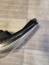 Laden Sie das Bild in den Galerie-Viewer, Frontscheinwerfer Kia Picanto 92101-G6300 Links Scheinwerfer Headlight SCH8471007504sv
