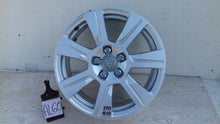 Load image into Gallery viewer, 1x Alufelge 17 Zoll 7.5&quot; 5x112 47ET Silber 3C0601025J Audi Rim Wheel