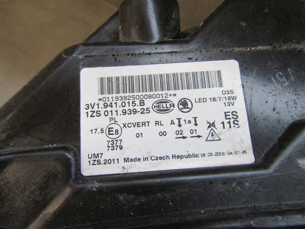 Frontscheinwerfer Skoda Superb III 3V1941015B Xenon Links Scheinwerfer Headlight