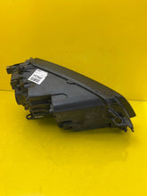 Load image into Gallery viewer, Frontscheinwerfer Skoda Karoq 57B941015D LED Links Scheinwerfer Headlight SCH3628663502ku