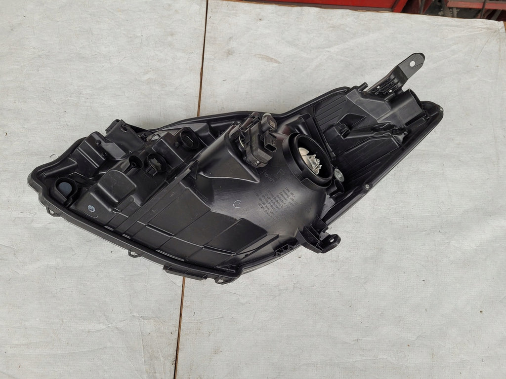 Frontscheinwerfer Toyota Yaris Rechts Scheinwerfer Headlight SCH3798891628ji