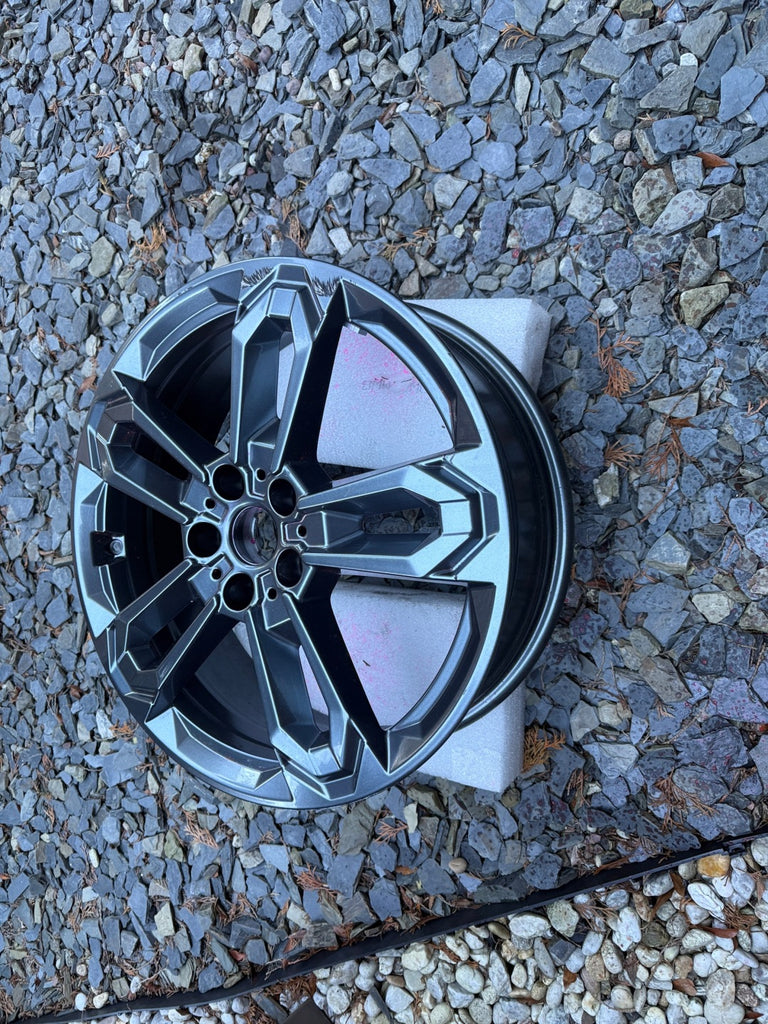 1x Alufelge 19 Zoll 6.5" 5x112 42ET Glanz Grau 5A661A8 BMW X1 Rim Wheel FEL1513494075xu