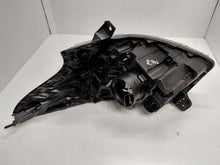 Laden Sie das Bild in den Galerie-Viewer, Frontscheinwerfer Renault Trafic III 260105947R Rechts Scheinwerfer Headlight SCH3872095202ck
