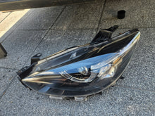 Laden Sie das Bild in den Galerie-Viewer, Frontscheinwerfer Mazda Cx5 Cx 5 KA1L51040C Full LED Links Headlight