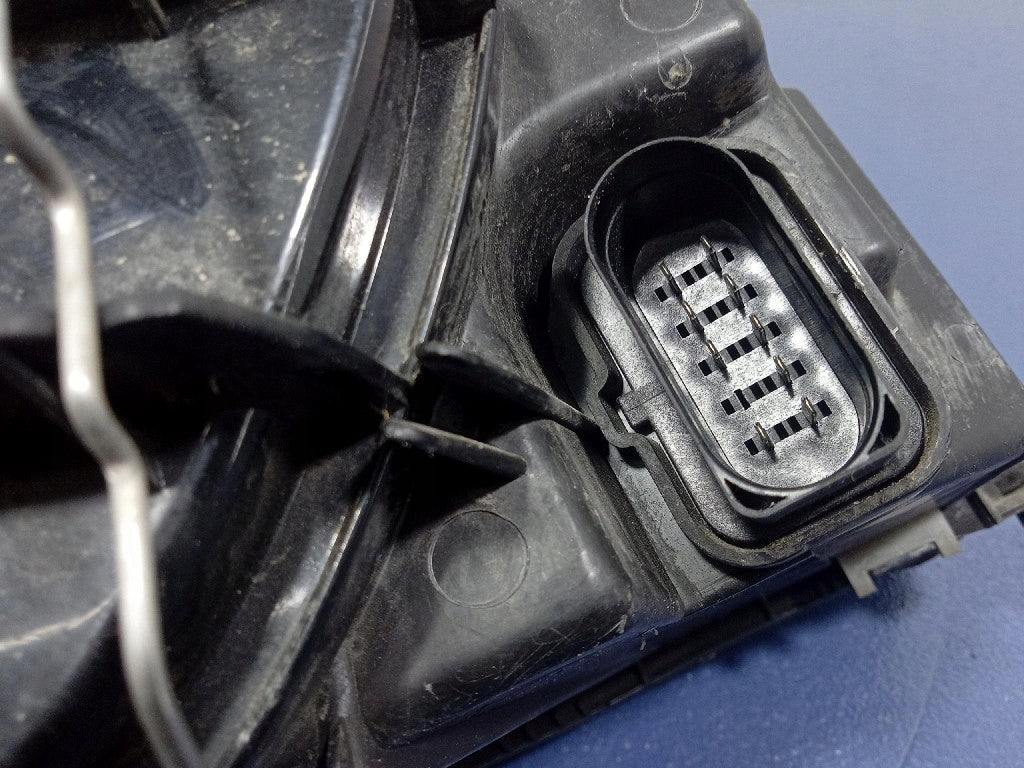 Frontscheinwerfer Audi A2 8Z0941003H Links Scheinwerfer Headlight