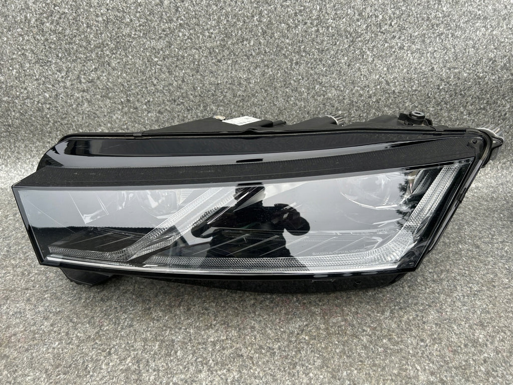 Frontscheinwerfer Skoda Octavia IV 5E4941015A Links Scheinwerfer Headlight SCH1544393764zb
