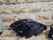 Laden Sie das Bild in den Galerie-Viewer, Frontscheinwerfer Mercedes-Benz Cla X117 Rechts Scheinwerfer Headlight SCH3048542130ho