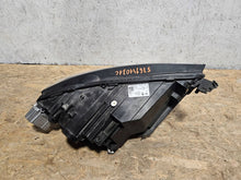 Laden Sie das Bild in den Galerie-Viewer, Frontscheinwerfer Seat Ateca 576941031C LED Links Scheinwerfer Headlight SCH1543832820sv