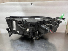 Laden Sie das Bild in den Galerie-Viewer, Frontscheinwerfer Renault I 260103381 LED Rechts Scheinwerfer Headlight SCH1854328433br