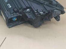 Laden Sie das Bild in den Galerie-Viewer, Frontscheinwerfer Mercedes-Benz Gle W166 A1669064003 LED Rechts Headlight SCH5860917400pk